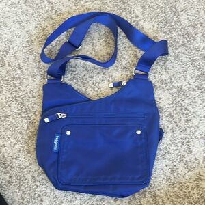 Baggallini Savvy Top Zip Crossbody Bag